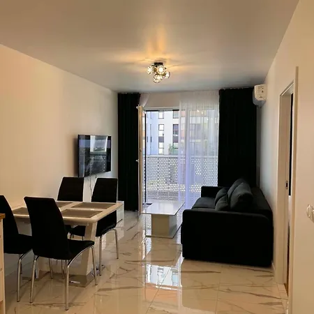 Appartement Janickiego 171 *